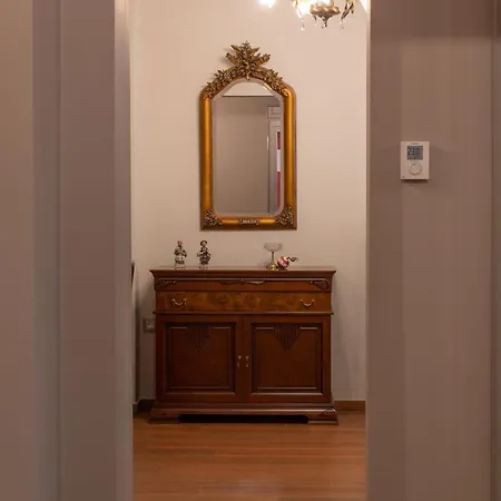 Apartment Downtown Stories *
