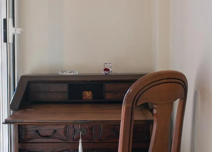 Downtown Stories *
